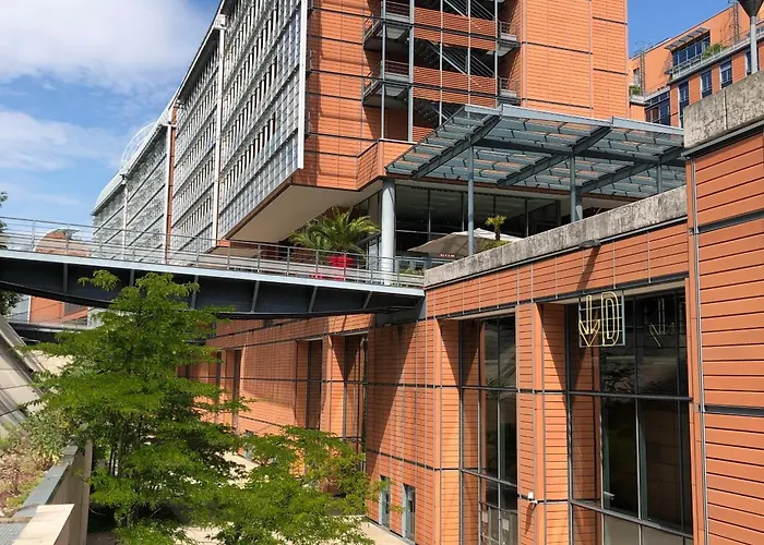 Montempo Cite Internationale Hotel