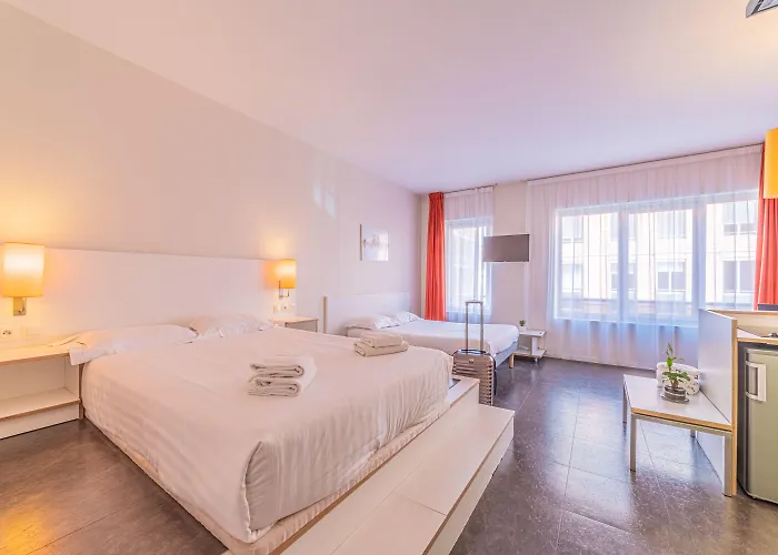 Montempo Cite Internationale 3*